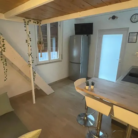 Small In Center Lägenhet Montesilvano Marina